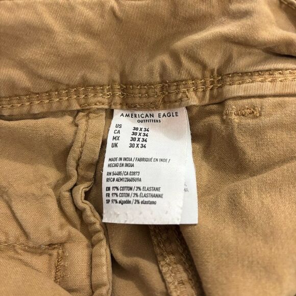 American Eagle Outfitters Tan Chinos Classic Style 30x34 original straight - Picture 2 of 8